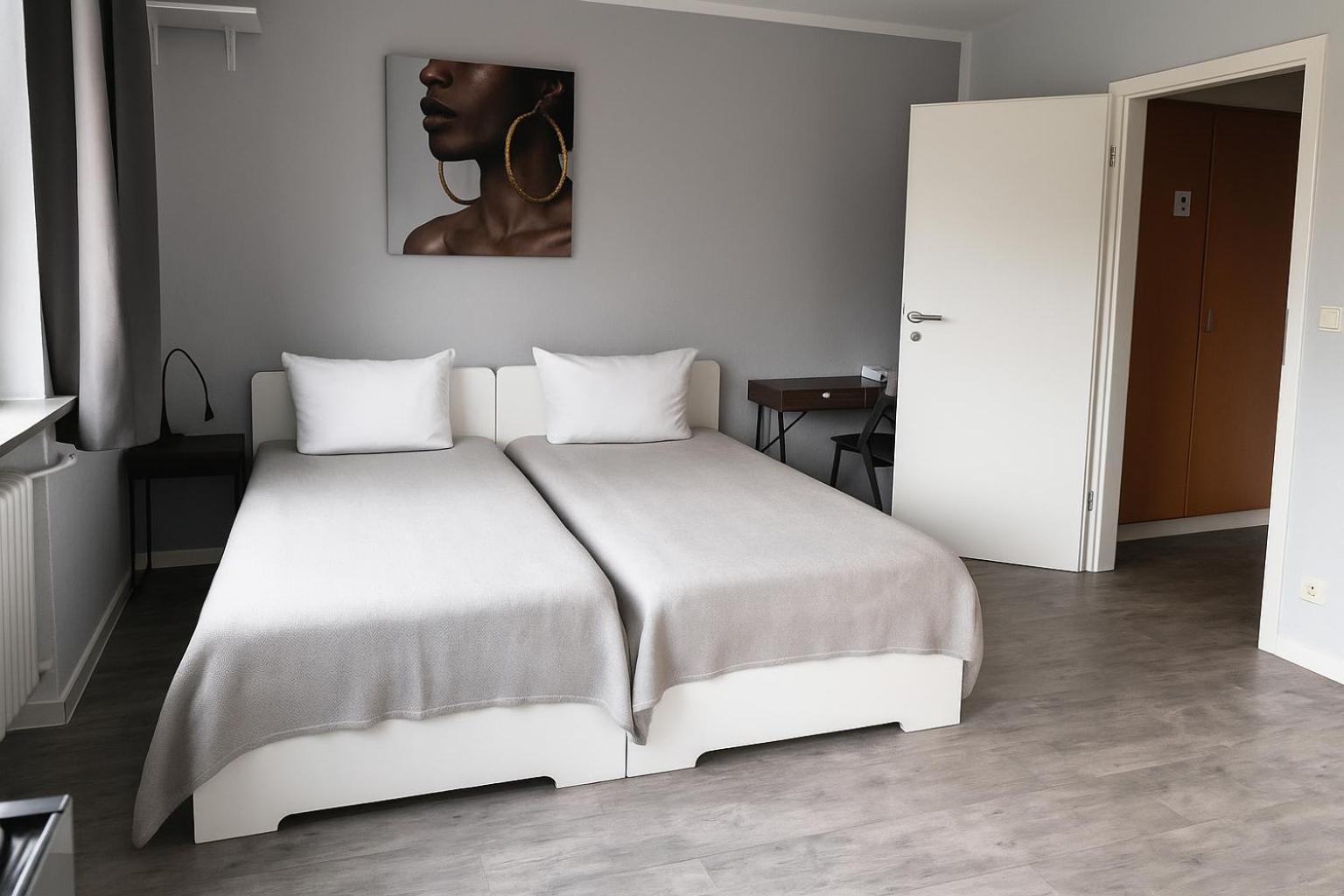 Vaz Apartments Essen, Kueche, Wlan, Tv, Netflix, Ca 15 Min Messe U Hbf Eksteriør billede